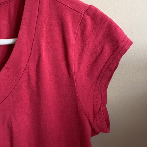 2/$24 Salmon pink MEC tshirt - Picture 7 of 7